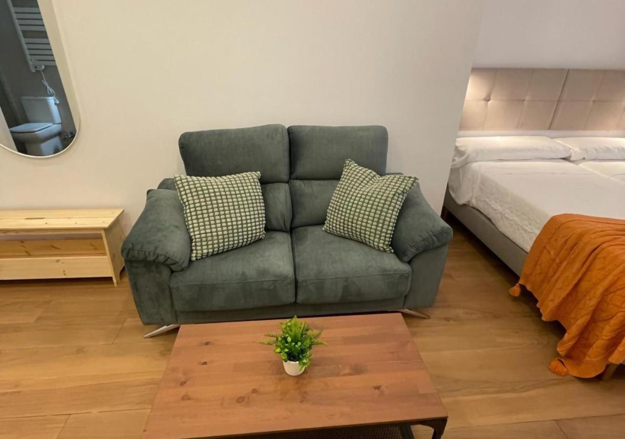 Global Suites Sevilla Ngoại thất bức ảnh