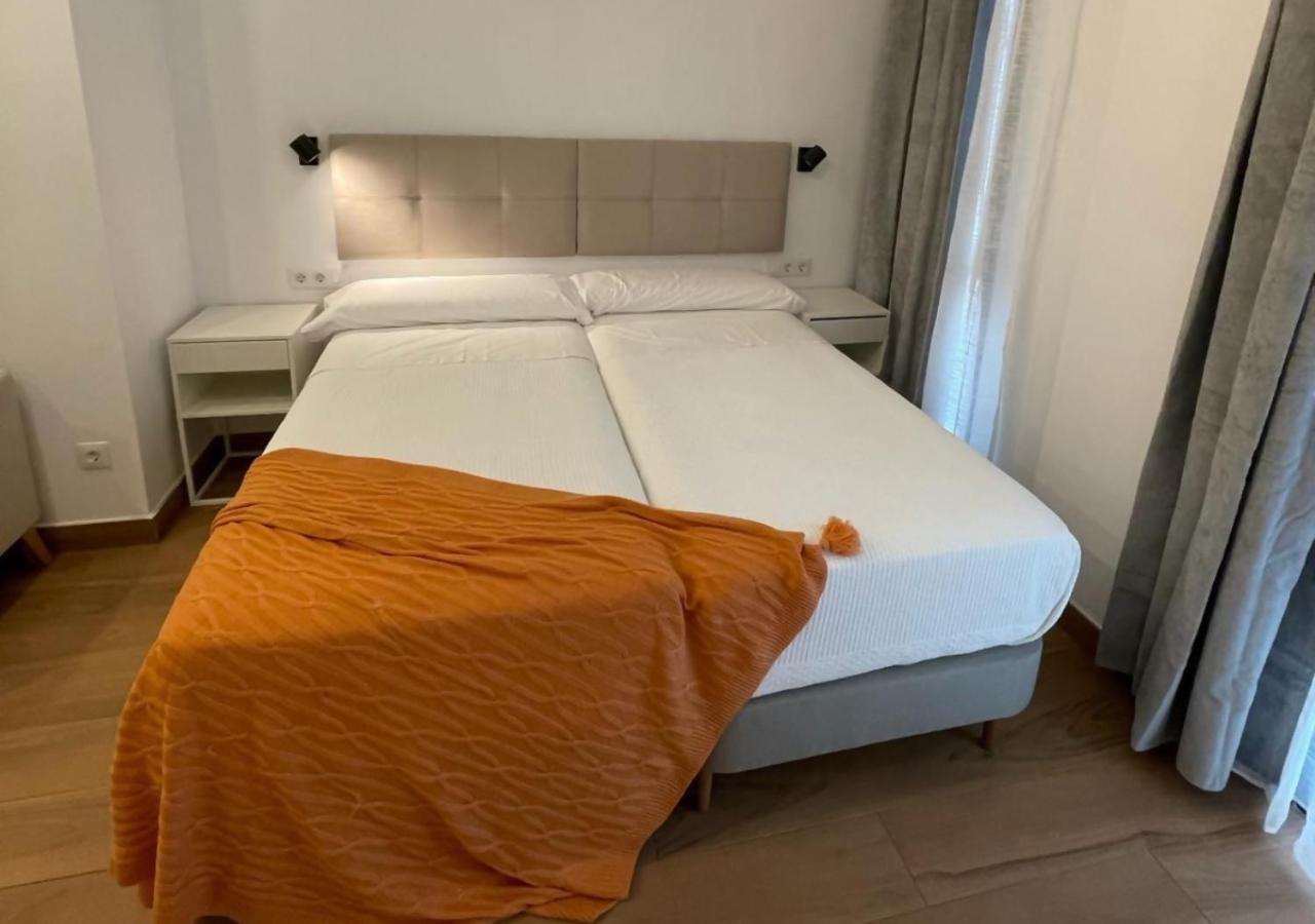 Global Suites Sevilla Ngoại thất bức ảnh