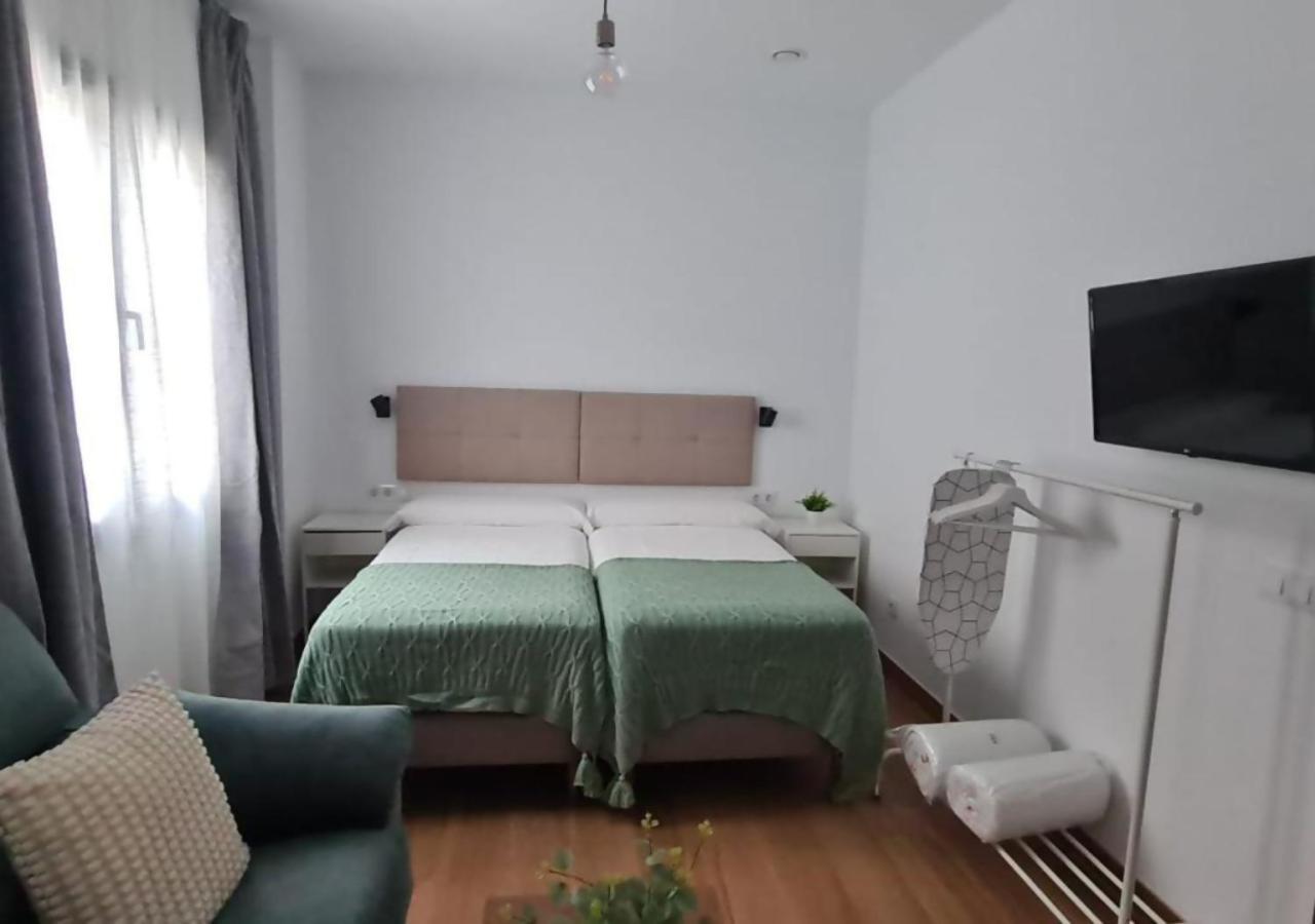 Global Suites Sevilla Ngoại thất bức ảnh